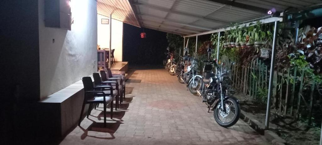 Westernghats Homestay Tulsa Exterior foto